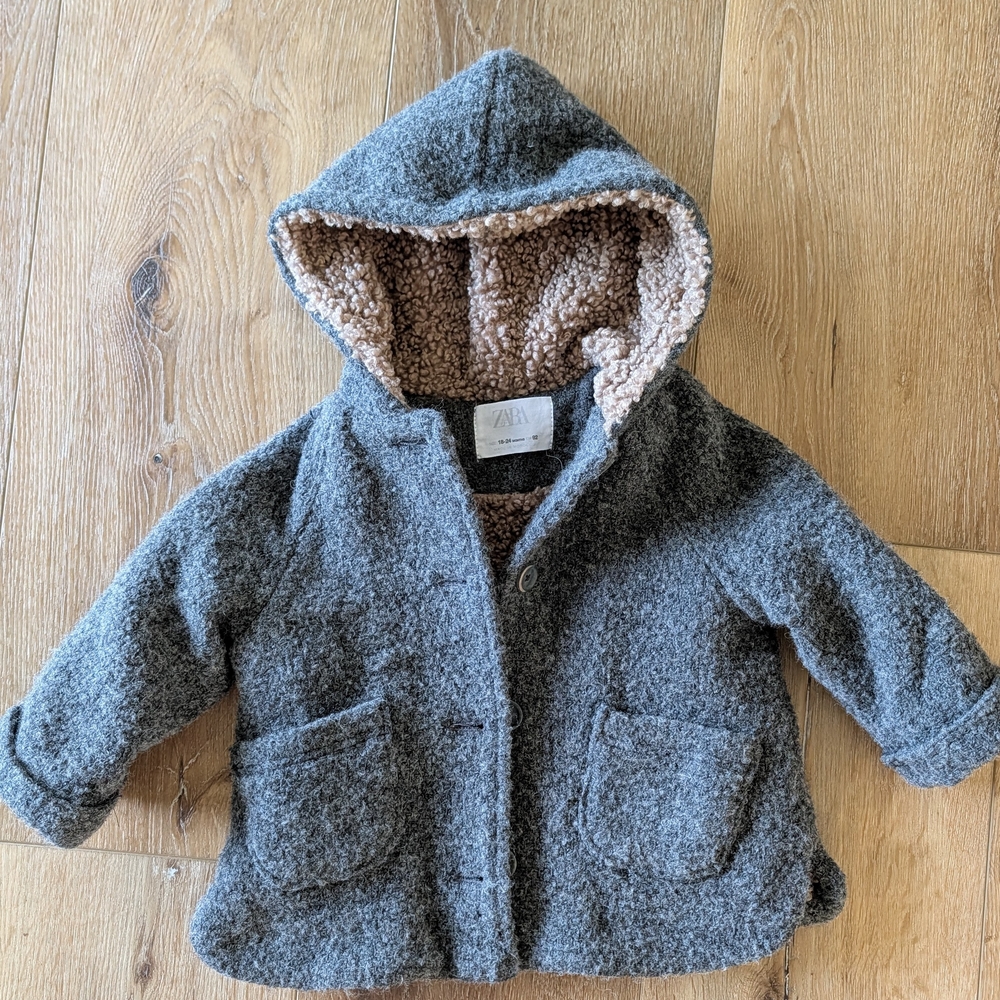 Zara Sz 18-24 Months Gray Hooded Coat with Tan Sherpa Lining